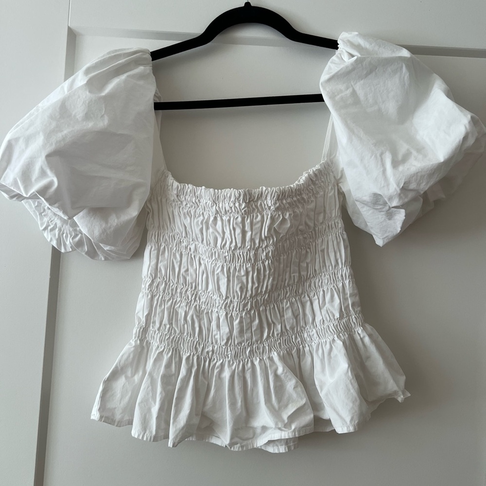 Elegant White Puff Sleeve Top